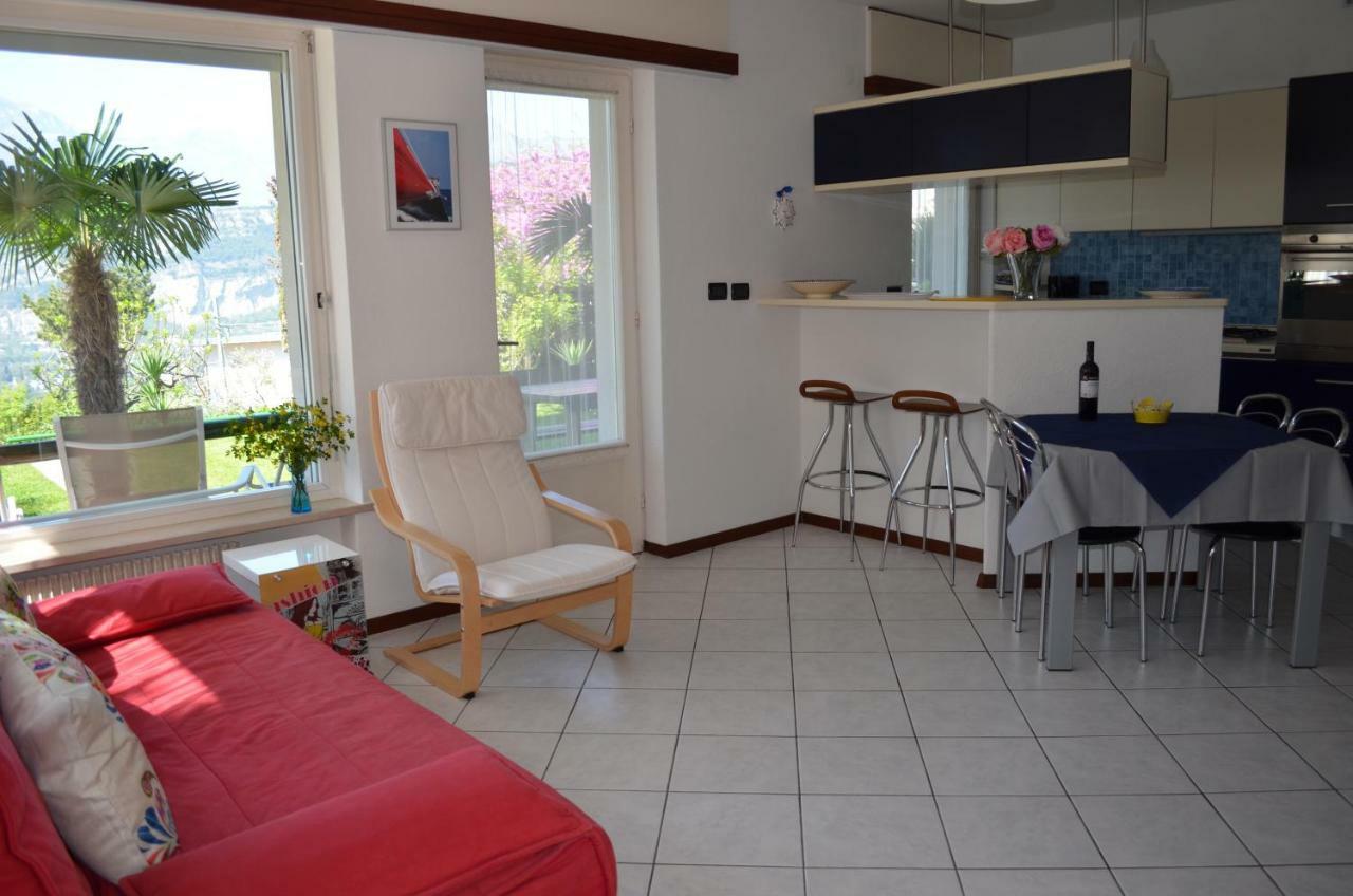 Ospitalita In Zona Panoramica Apartment Torbole Sul Garda Bagian luar foto